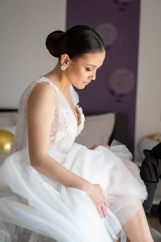 Mireasă în contemplare